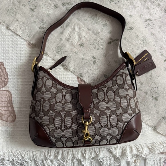 Coach Originale Hasptonasignature Jacquard Hobo Bag - Picture 2 of 16